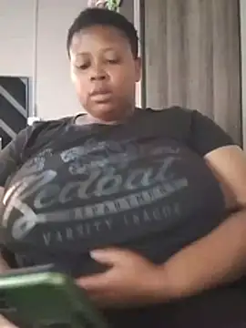 Sexy-queen99xx stripchat live cam model
