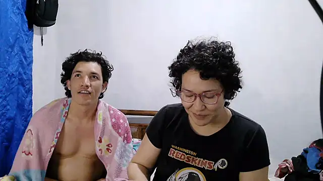 luxandracon23 stripchat live cam model