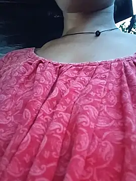 Sweet-runi stripchat live cam model