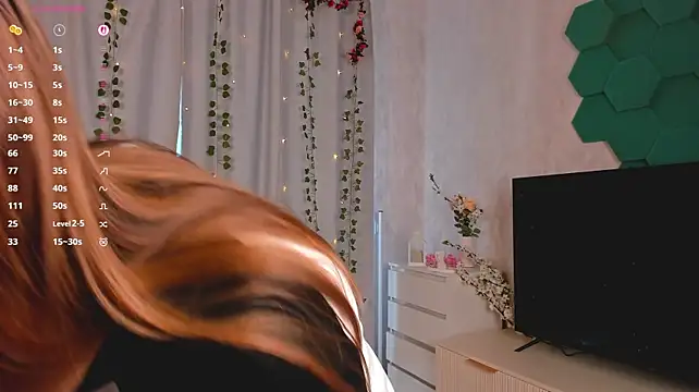 NellieEinspahr stripchat live cam model
