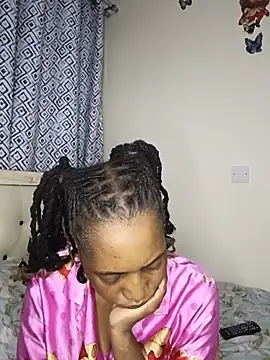 monahh stripchat live cam model