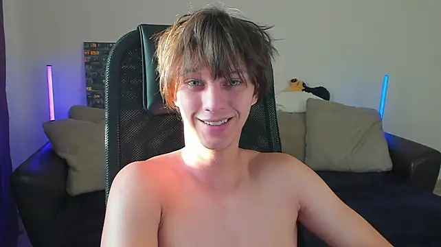 Ostin_meow stripchat live cam model