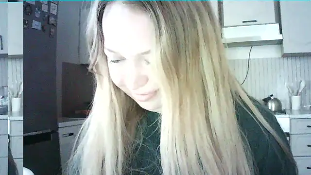 Velorda stripchat live cam model