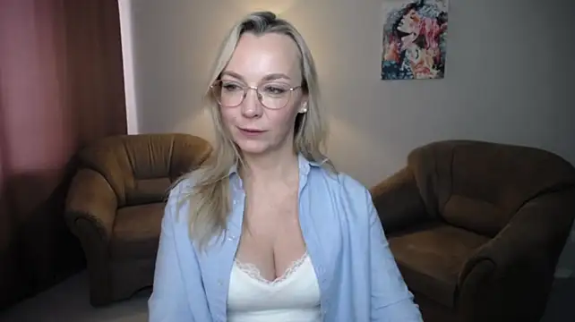 Ava_Elior stripchat live cam model
