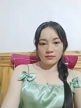 Silver-moon01 stripchat live cam model