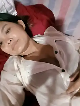 Babyyou- stripchat live cam model