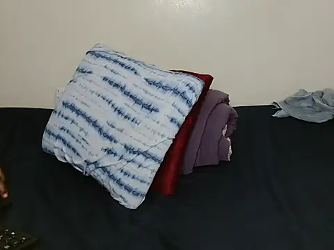 luzrem stripchat live cam model