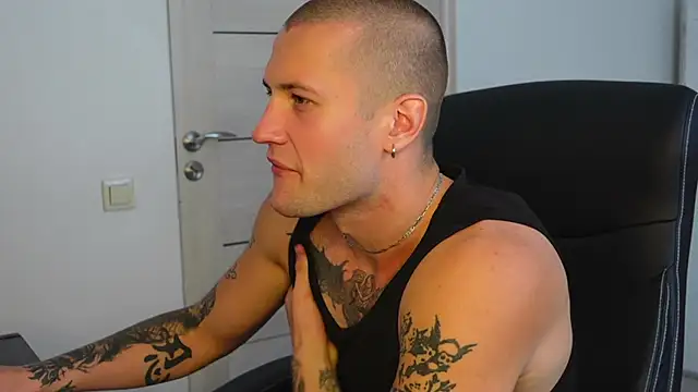 Igor_Wilde stripchat live cam model