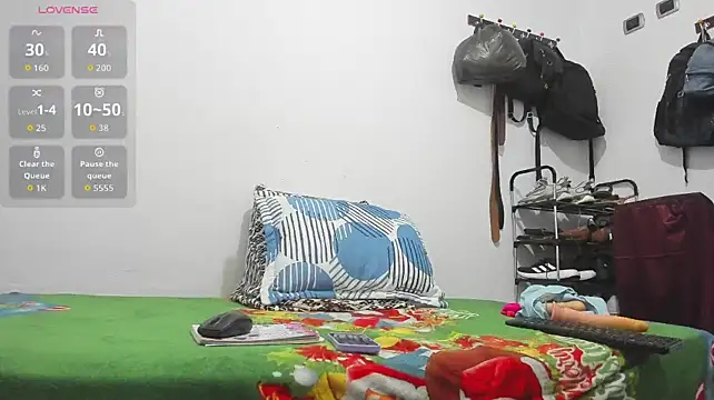 perla_jeff stripchat live cam model