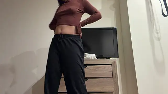 PaintedDisplay stripchat live cam model