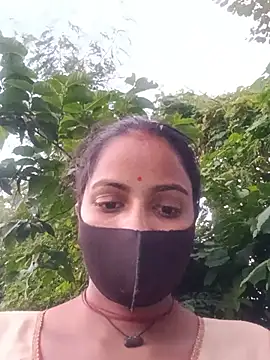 Poojakumari20 stripchat live cam model