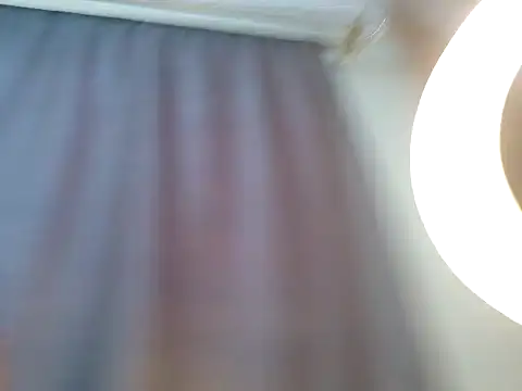 pretty_naughty_tits stripchat live cam model