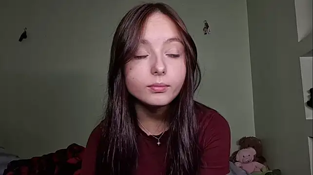 JoanieBelrose stripchat live cam model