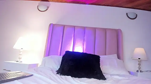 Alanna_Rossee_ stripchat live cam model