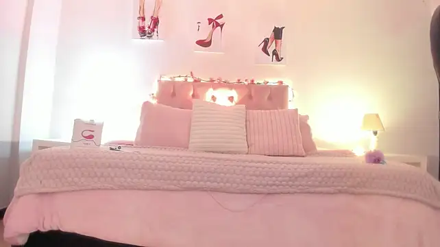 Miss_Ishtar_ stripchat live cam model