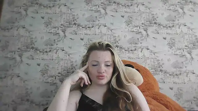 Eveline_May stripchat live cam model
