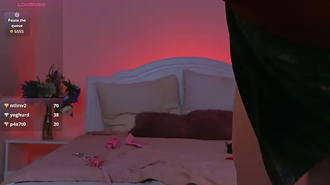 HeavenSinss stripchat live cam model