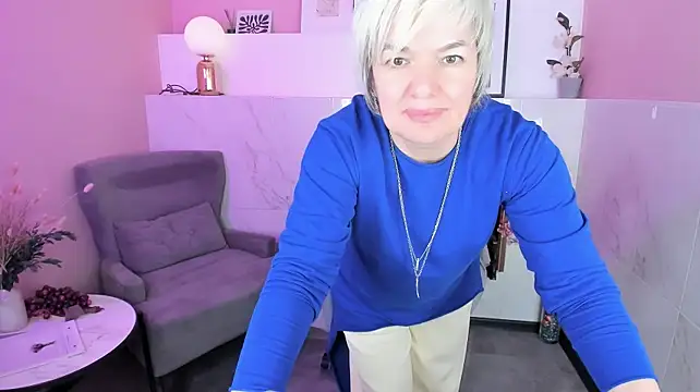 CarmenSoft stripchat live cam model