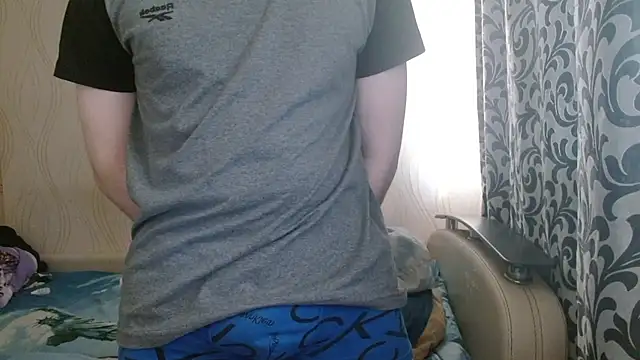 meowgary stripchat live cam model
