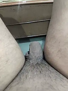 Make_me_yours57 stripchat live cam model