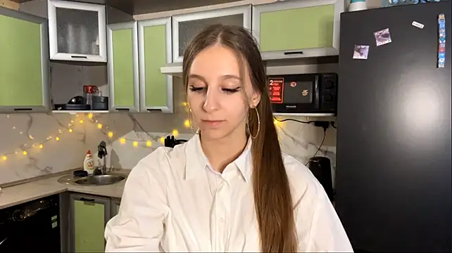 SkinnyForint stripchat live cam model