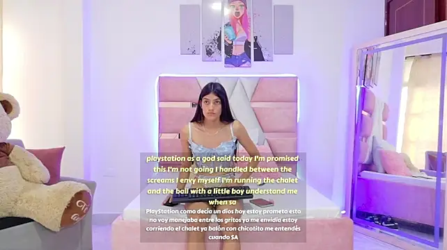 MaddyScarlett stripchat live cam model