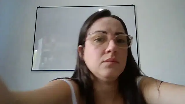 squirttati33 stripchat live cam model