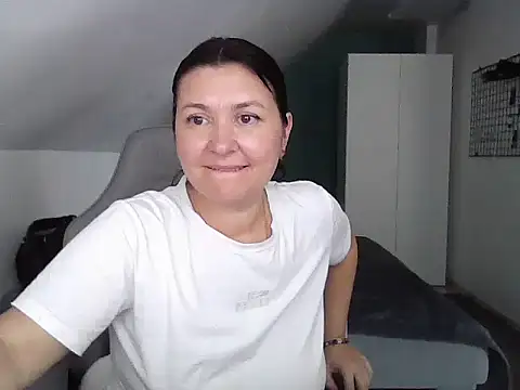 WickedSmile stripchat live cam model