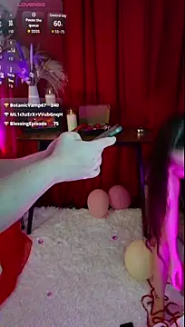 Lasouris5254 stripchat live cam model