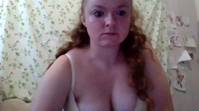 Rae_Jeannie stripchat live cam model