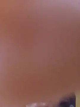 sexyshortone stripchat live cam model