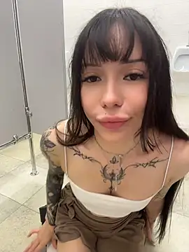 babydolll stripchat live cam model
