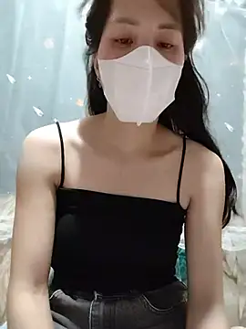 Yui-Chen stripchat live cam model