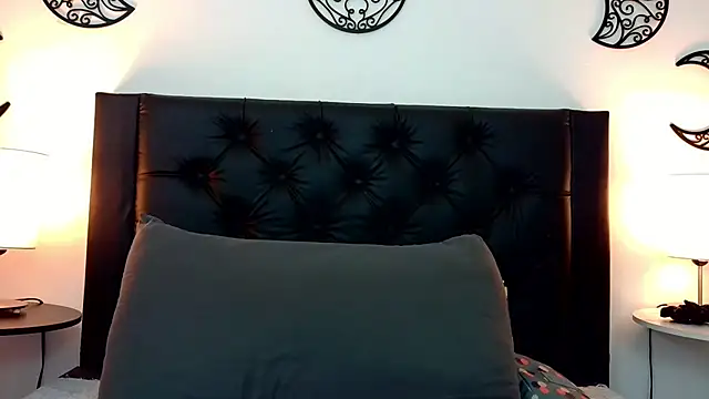 NatalyGuzman26 stripchat live cam model