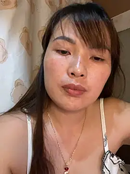 MUNMUN2K5 stripchat live cam model
