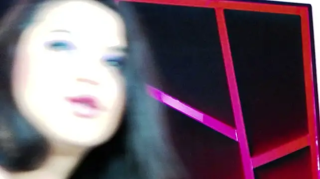 EssenaMonroe stripchat live cam model