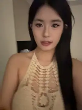 Huey11 stripchat live cam model