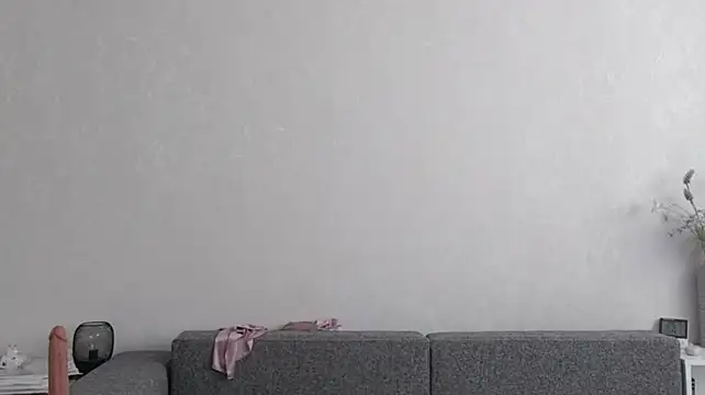 GoliNoli stripchat live cam model