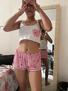 badgirlgigi stripchat live cam model