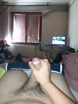 Totoo2710 stripchat live cam model