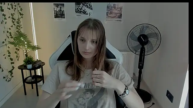Star_Nellie stripchat live cam model