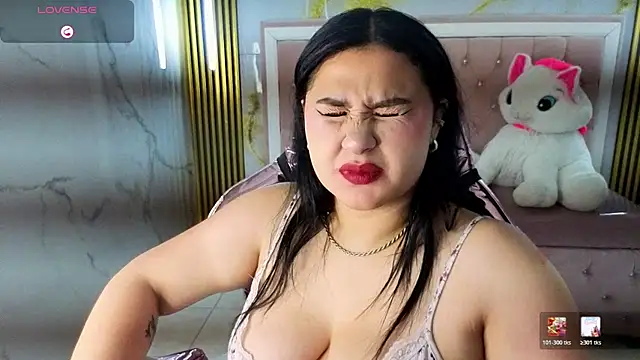 Zarath_tf stripchat live cam model