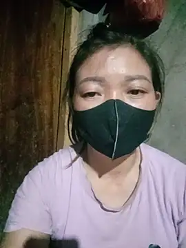 Bling-pusy stripchat live cam model