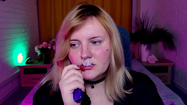 KathyBriggs stripchat live cam model