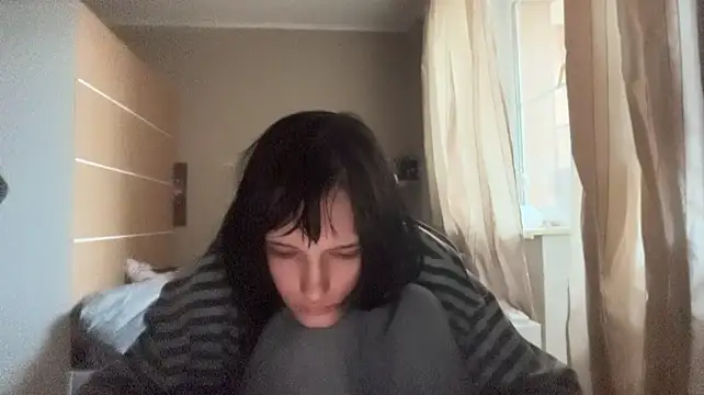 SebrinaMontelle stripchat live cam model