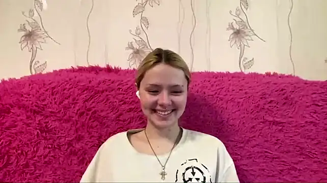 VerdieVillanveva stripchat live cam model