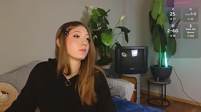 MaryMcDonald stripchat live cam model