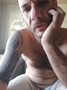 Zikoriko stripchat live cam model