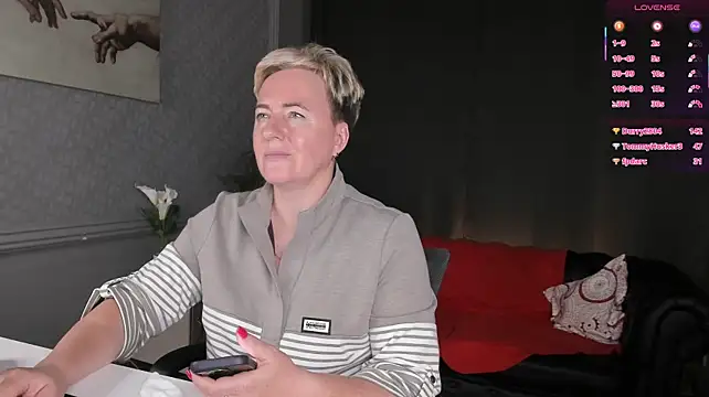 Nika_Smit stripchat live cam model