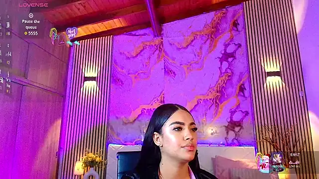 zafirolong stripchat live cam model
